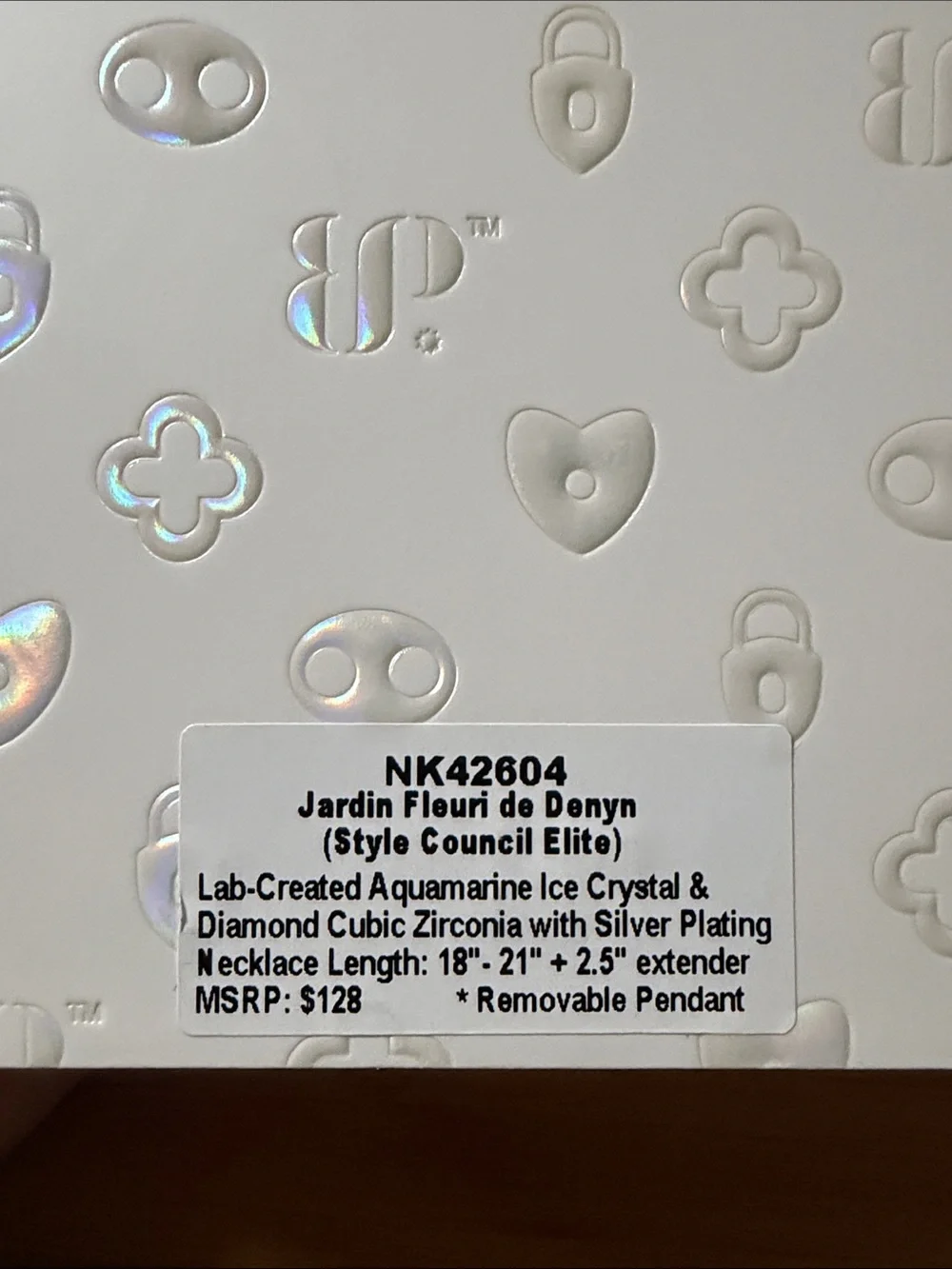 Bomb Party Luxe Layers - Jardin Fleuri de Denym - Lab Created Aquamarine
